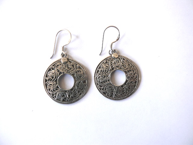 Boucles d'oreilles rondes en argent - modle1